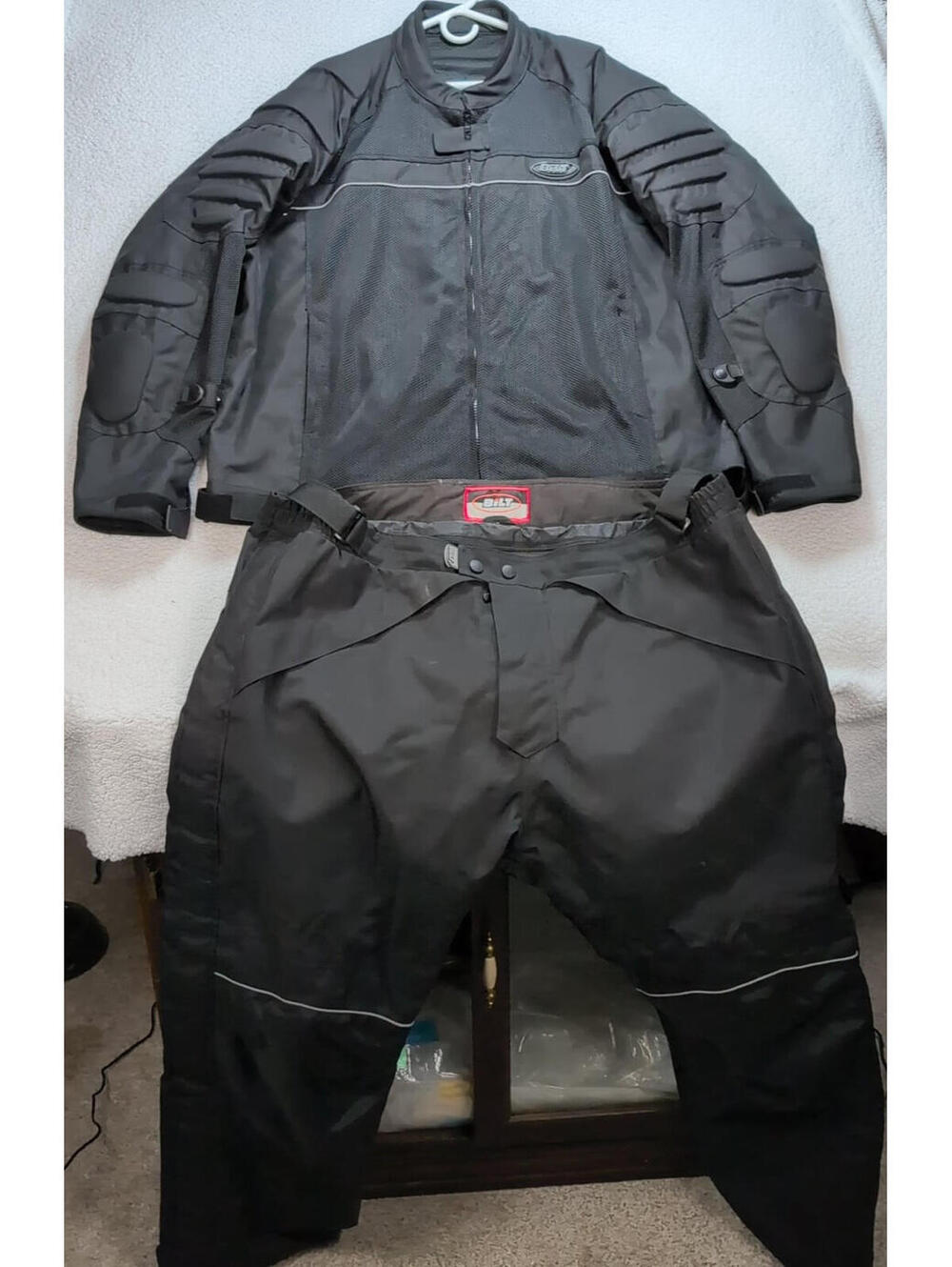 BILT Armored Motorcycle Insulated Suit Men 5XL Jacket 44 Pants Riding Gear Black